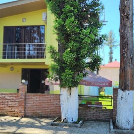 Rio Hotel Уреки Екстериор снимка