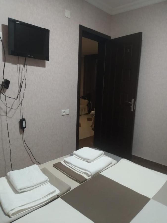 Rio Hotel Уреки Екстериор снимка